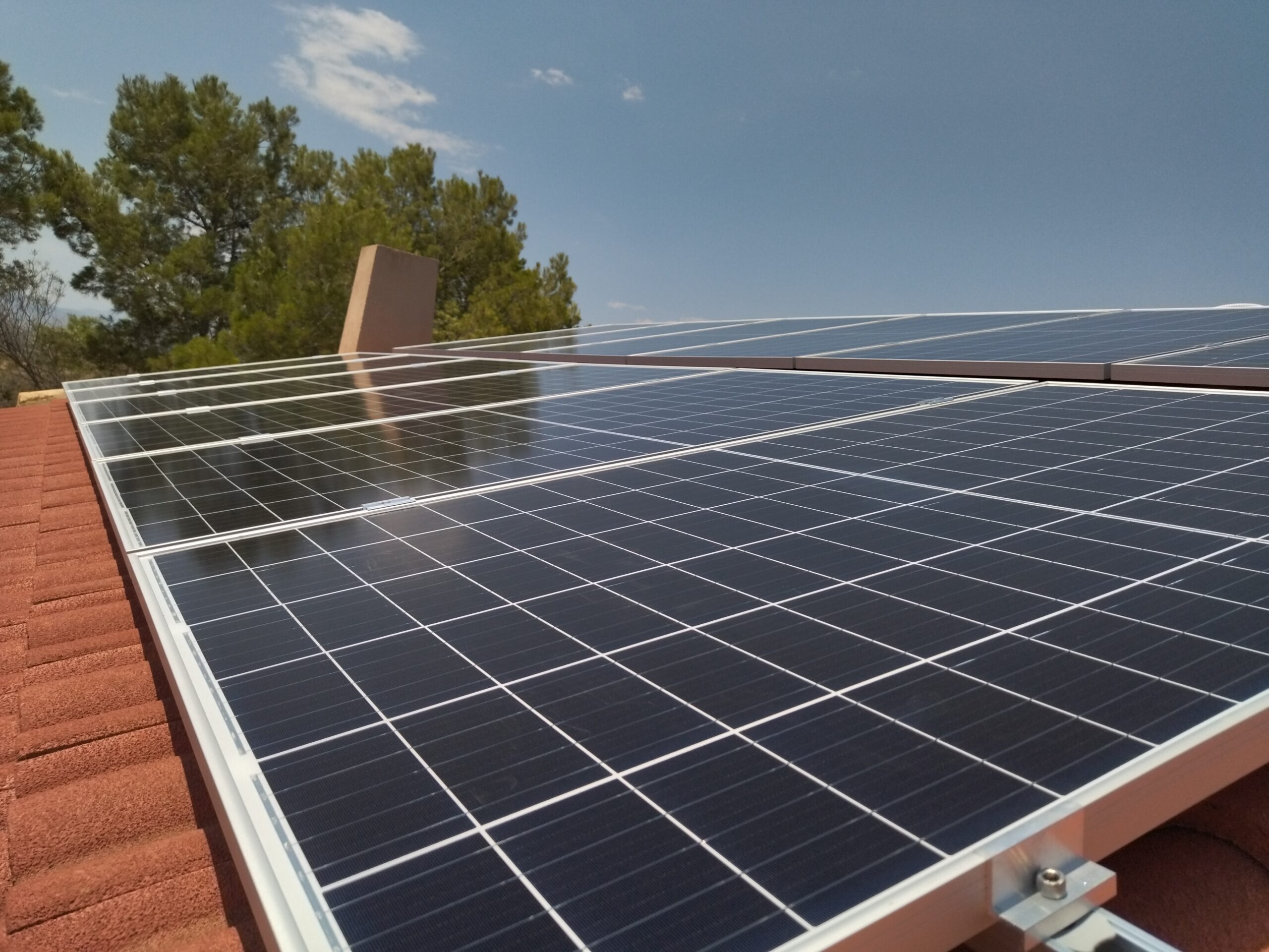 aislada Victron Multiplus II 5000VA